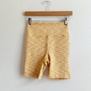 NWT Outdoor Voices FreeForm 7” Short Women’s Size Small Orange Biker Athletic